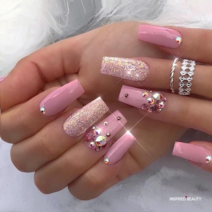 20 Glitter Coffin Nails For a Stylish Manicure