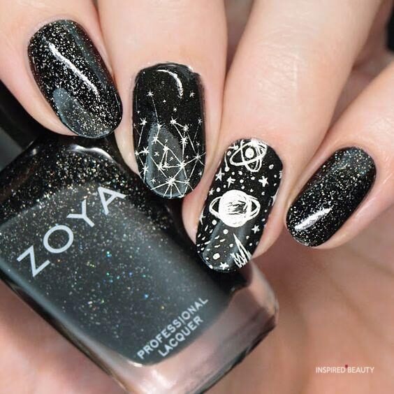 black and silver nail designs