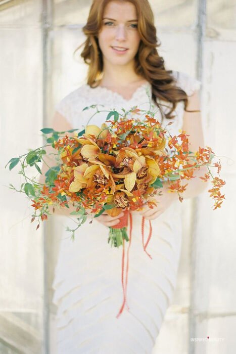 Autumn wedding flowers