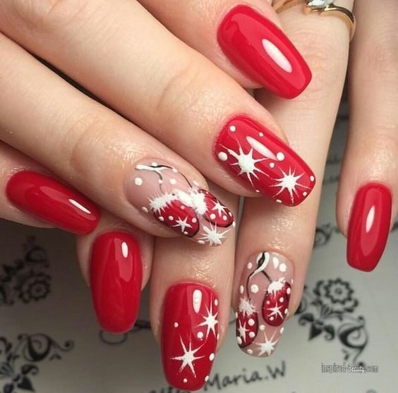 30+ Easy Christmas Gel Nails With Festive Look Inspired Beauty