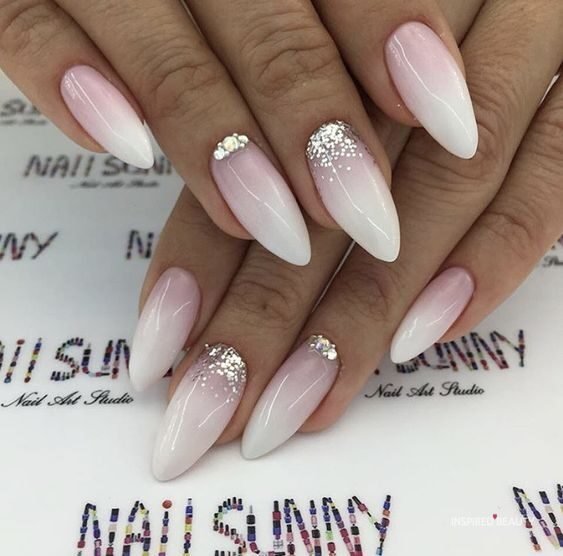 almond french ombre nails
