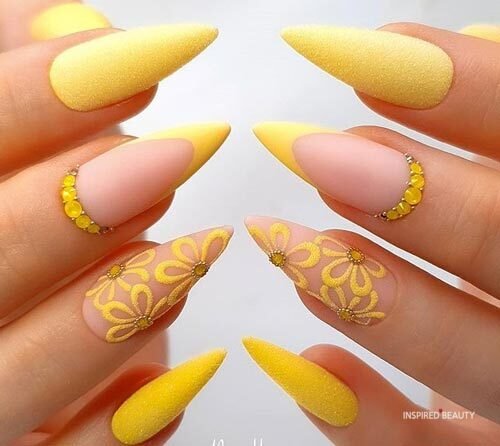 yellow sassy nail art