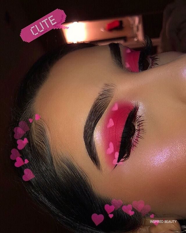 Cute Pink Eye Makeup look