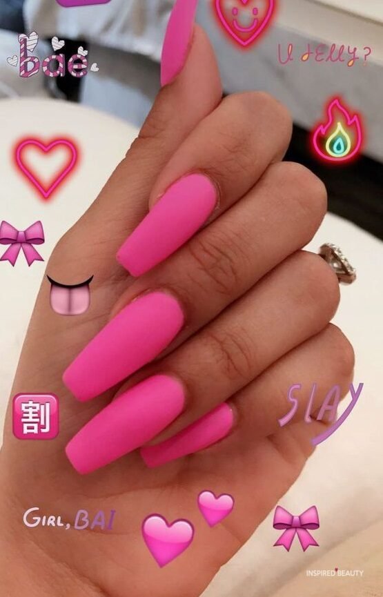 slay hot pink nails