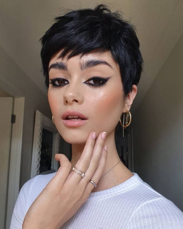 26 Best Pixie Cut Hair For Stylish Woman 2022 - Inspired Beauty