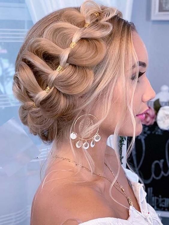 Wedding Hairstyle and Makeup