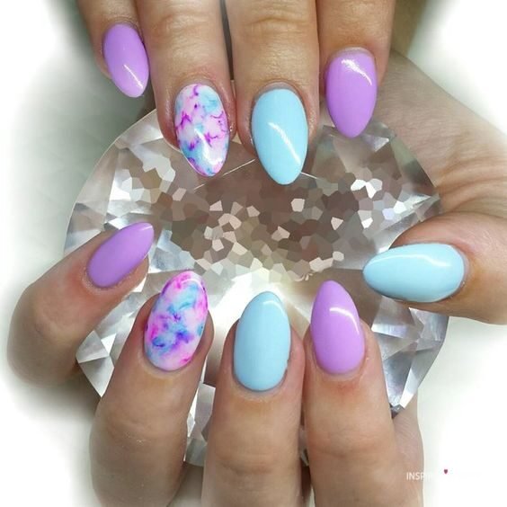 Almond shape muti color nails