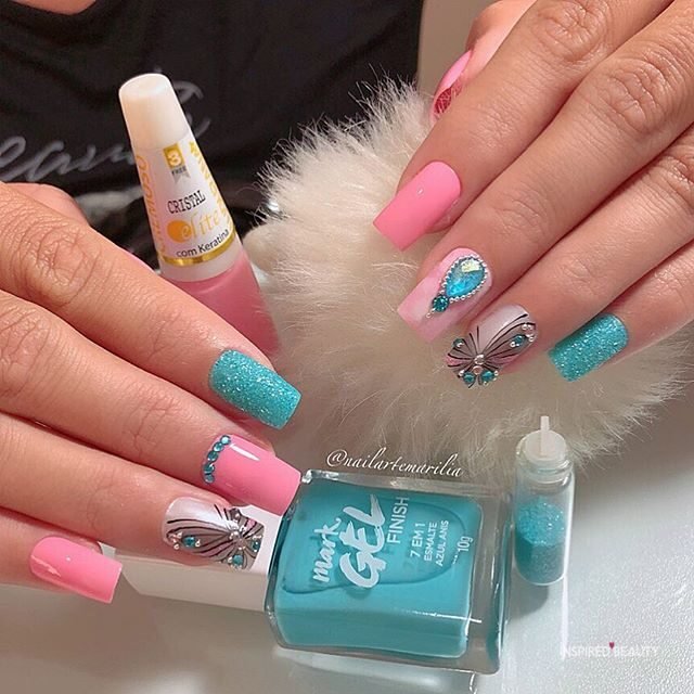 Acrylic nails for spring 