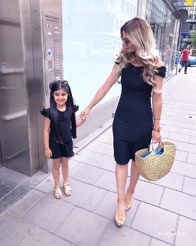 black mother and daughter matching outfits