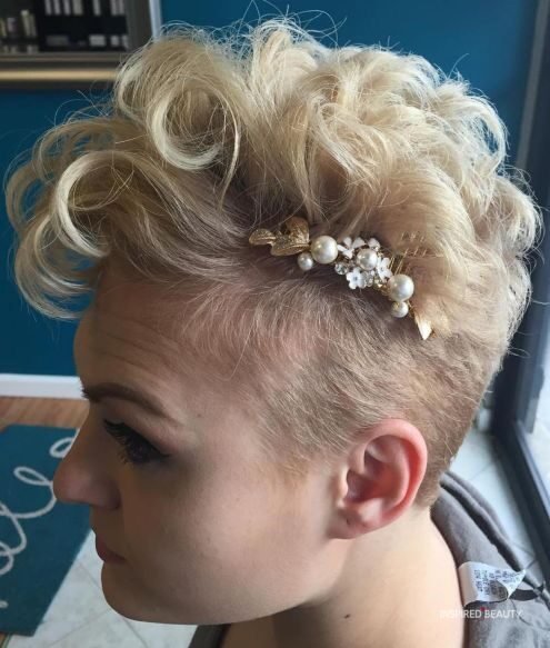 short hair style for wedding