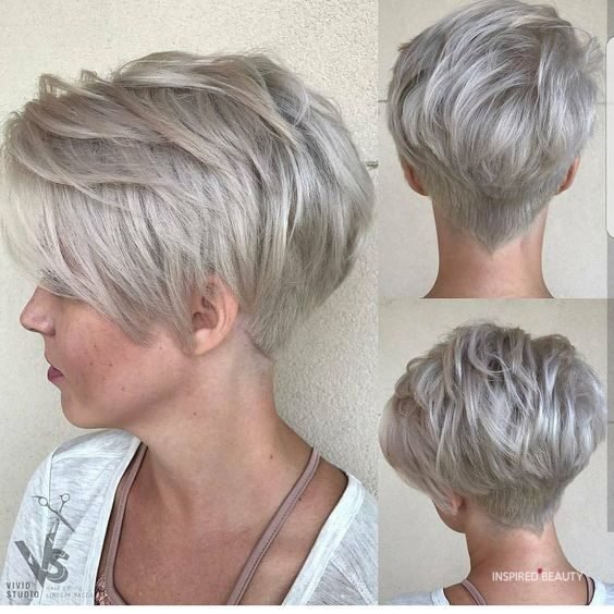 Growing out grey hair with highlights Tips - Inspired Beauty