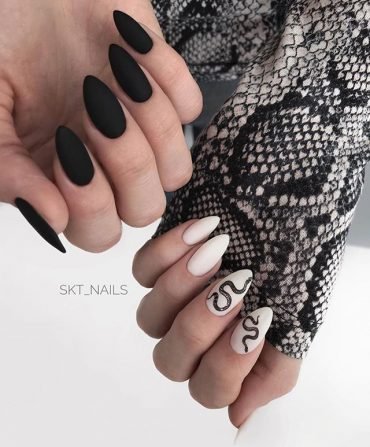 27 TOP NEWEST HOMECOMING NAIL DESIGNS - Inspired Beauty