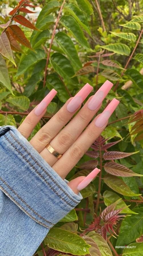 pink French tip nails