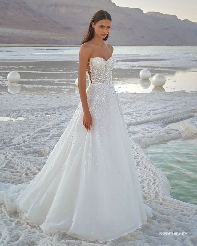 Stunning Wedding Dress for Beach Wedding