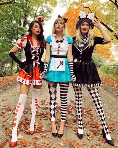 23 Halloween Costumes For 3 Friends That Will Stand Out - Inspired Beauty