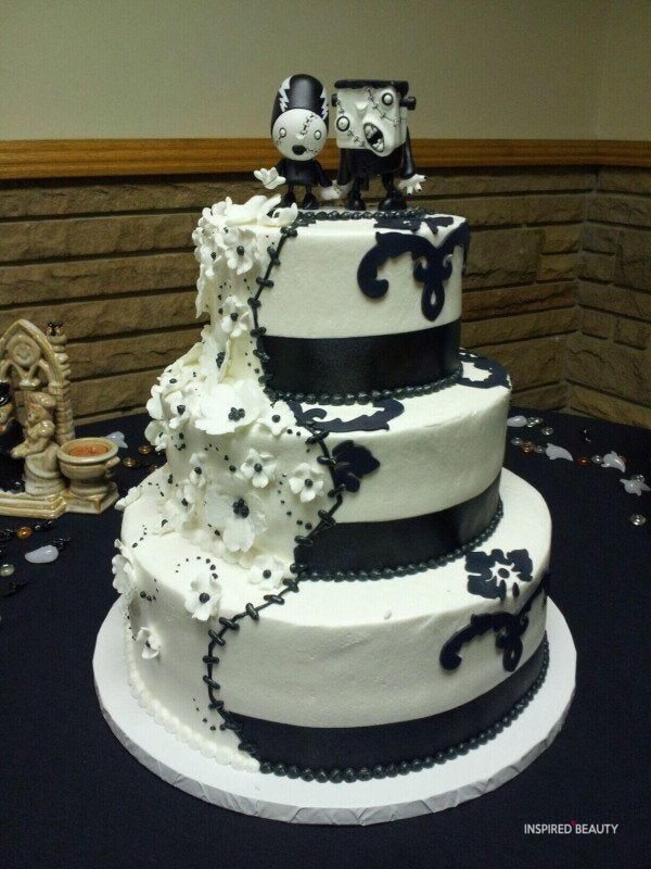 Gothic Wedding Cake