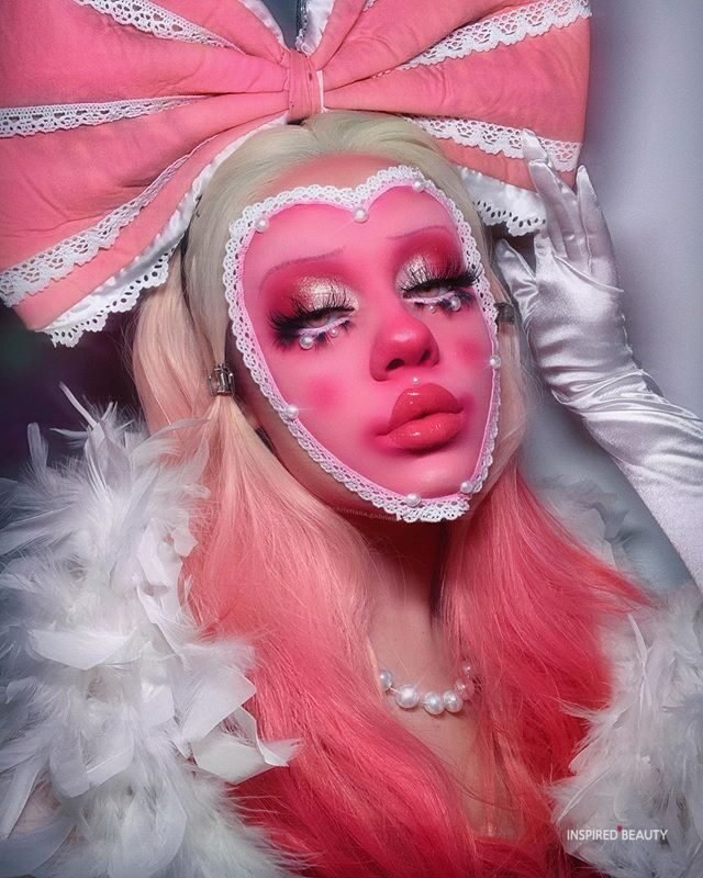 Cute heart clown makeup
