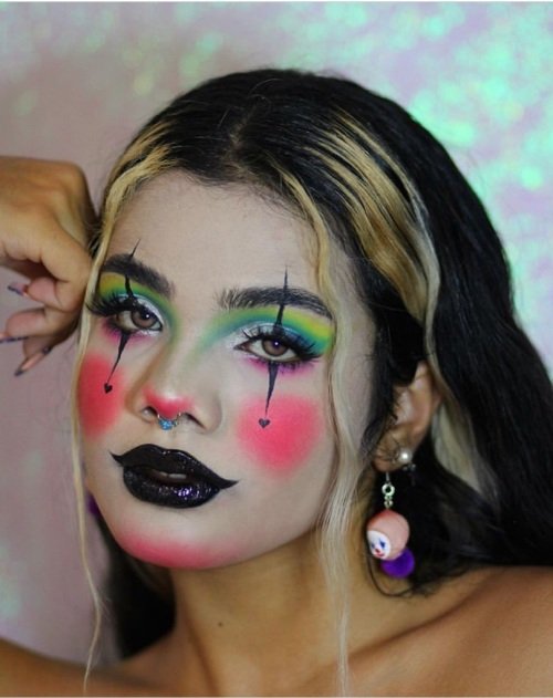 scary clown makeup for halloween