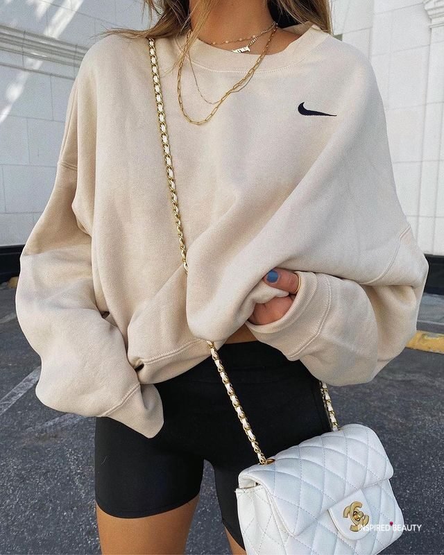 Cute Sporty Outfits for Women