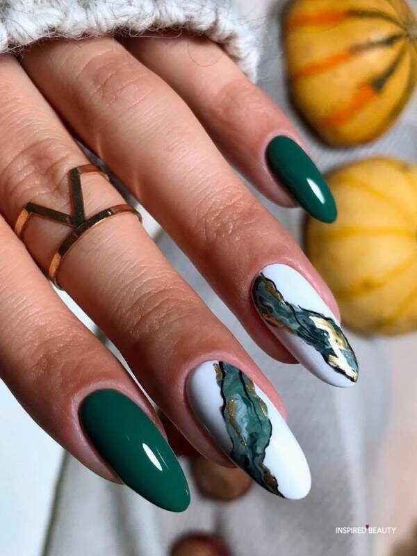 Marble Green Christmas Nails