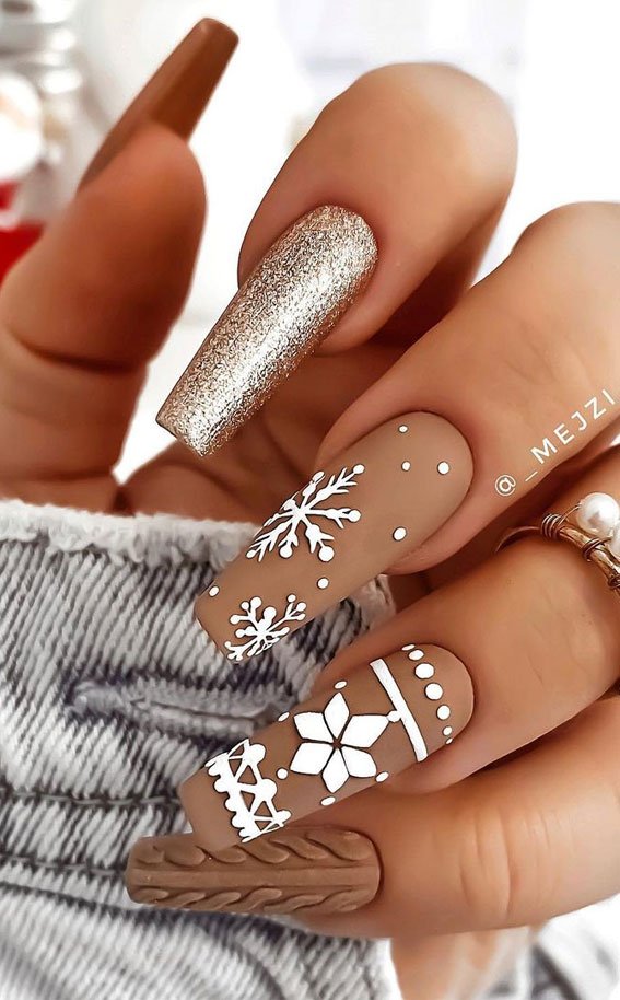 25 Snowflake Nails To Try This Winter - Inspired Beauty
