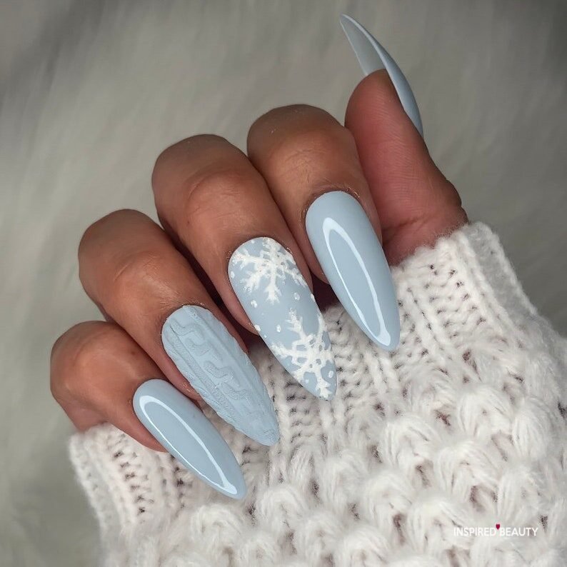 blue sweater nail design
