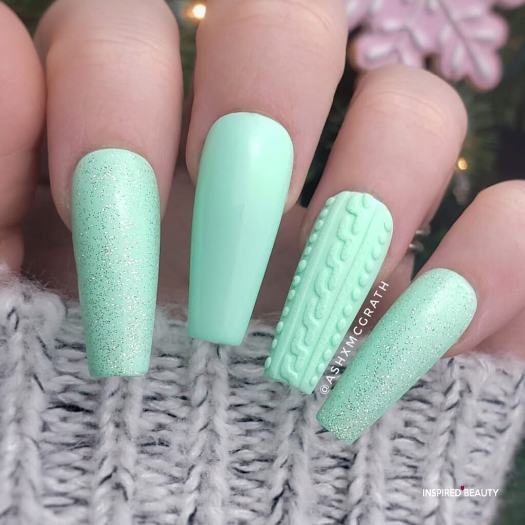 minty green nails