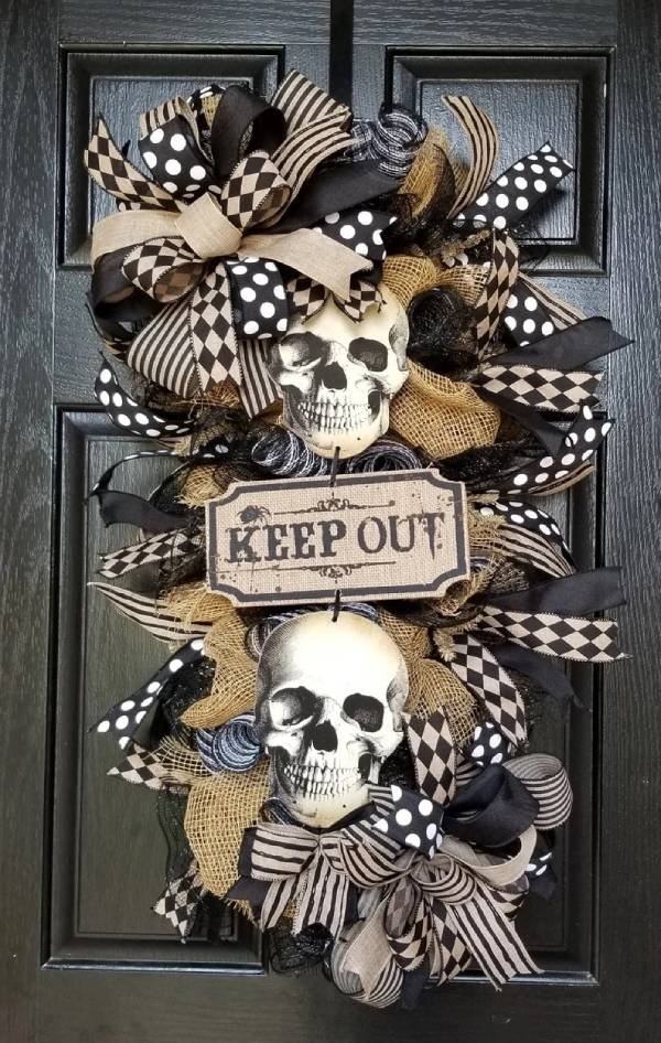 Front Door Wreath Halloween Skeleton Decor