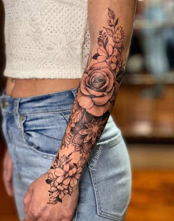 17 Unique Sleeve Tattoos For Women Inspired Beauty   Classy Upper Arm Tattoos Females 3658db47cef58410531864f8471ea26 