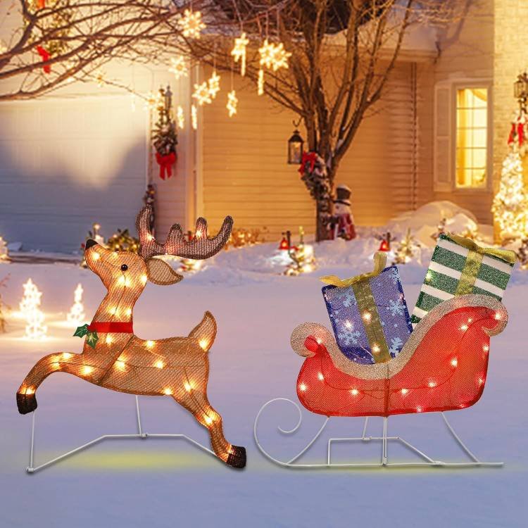 Christmas Reindeer with Sleigh & Gift Boxes