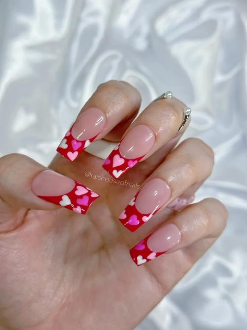 trendy heart nails