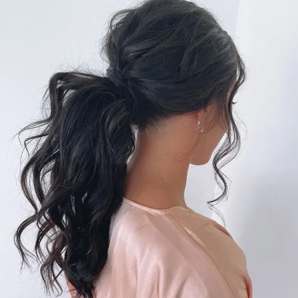 messy ponytail Black hairstyle