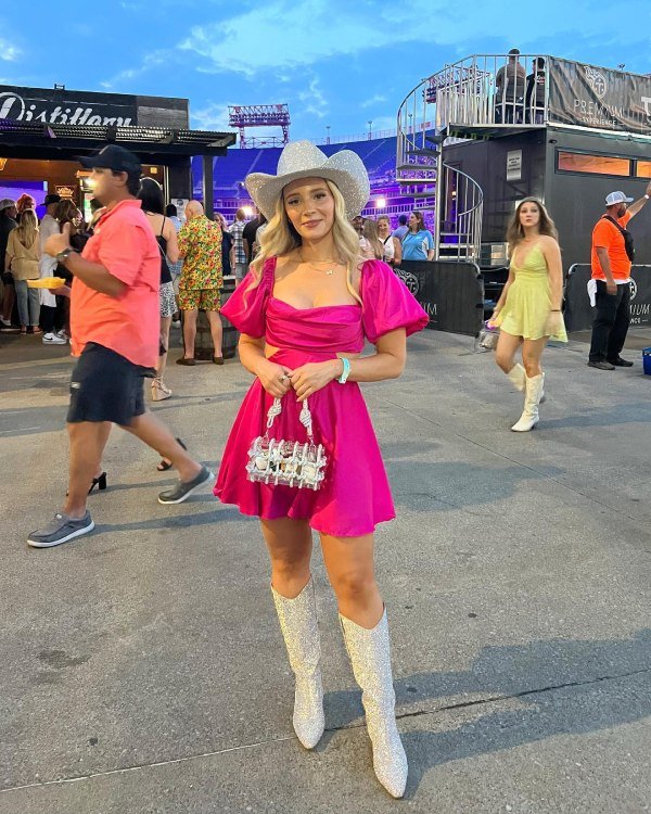 Cute pink dress at nashville outfit idea.