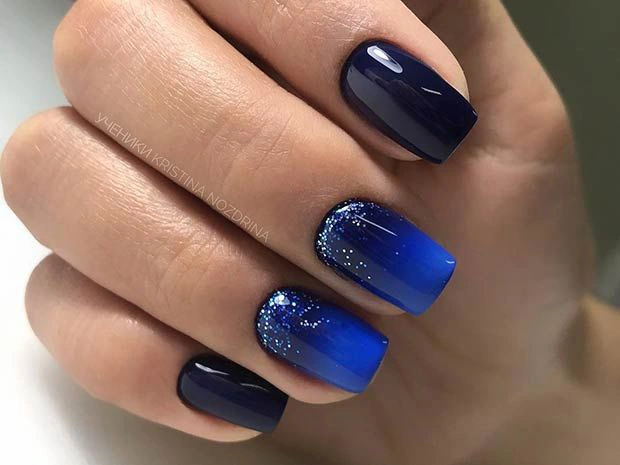 dark blue ombre nail art