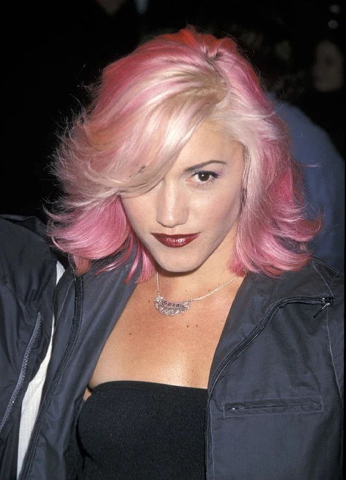 Pink Hairstyles for Medium Hair