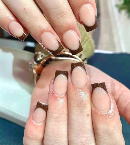 Glitter brown short French tip nails