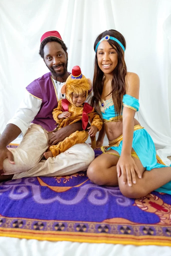 Aladdin and Jasmine Family Halloween Costumes ideas