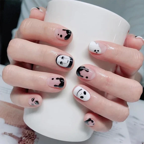 Easy Black and White Ghost Nails Design 
