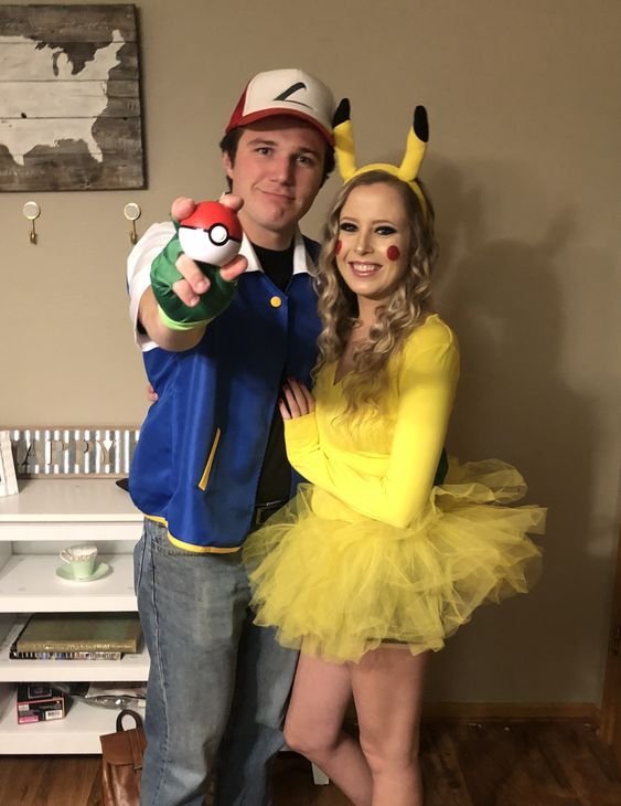 Ash and Pikachu Couples Halloween Costumes Ideas