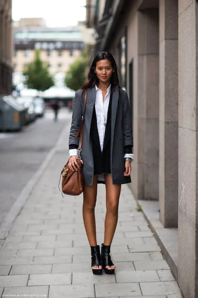 Fall Office Look: Blazer Skirt and Boots