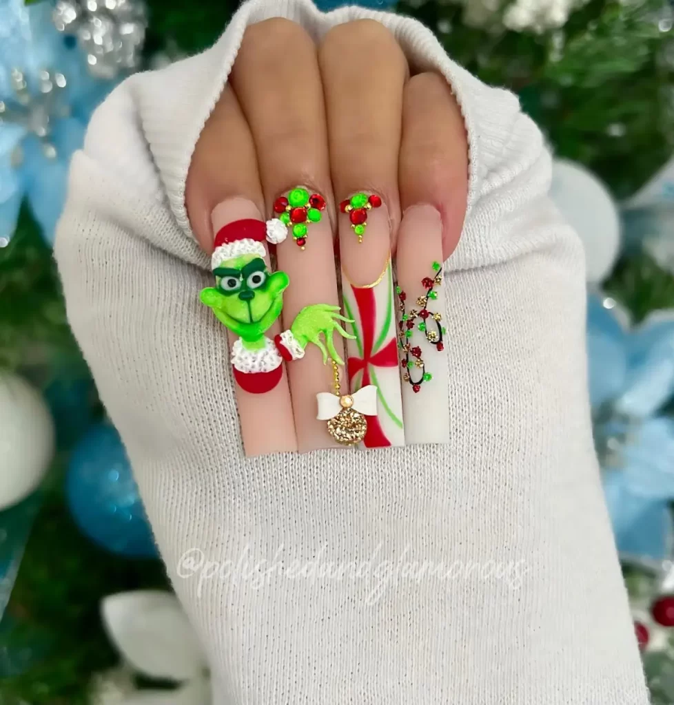 Grinch Inspo nails