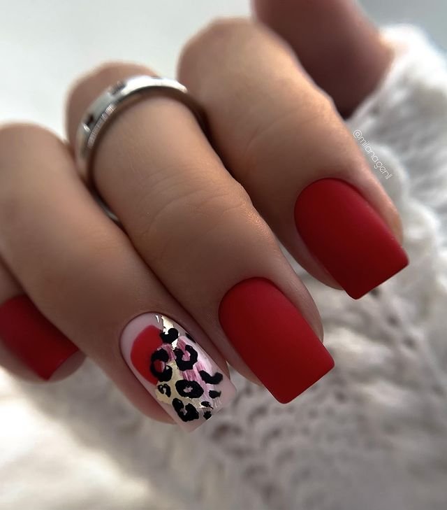 short red matte nail designs