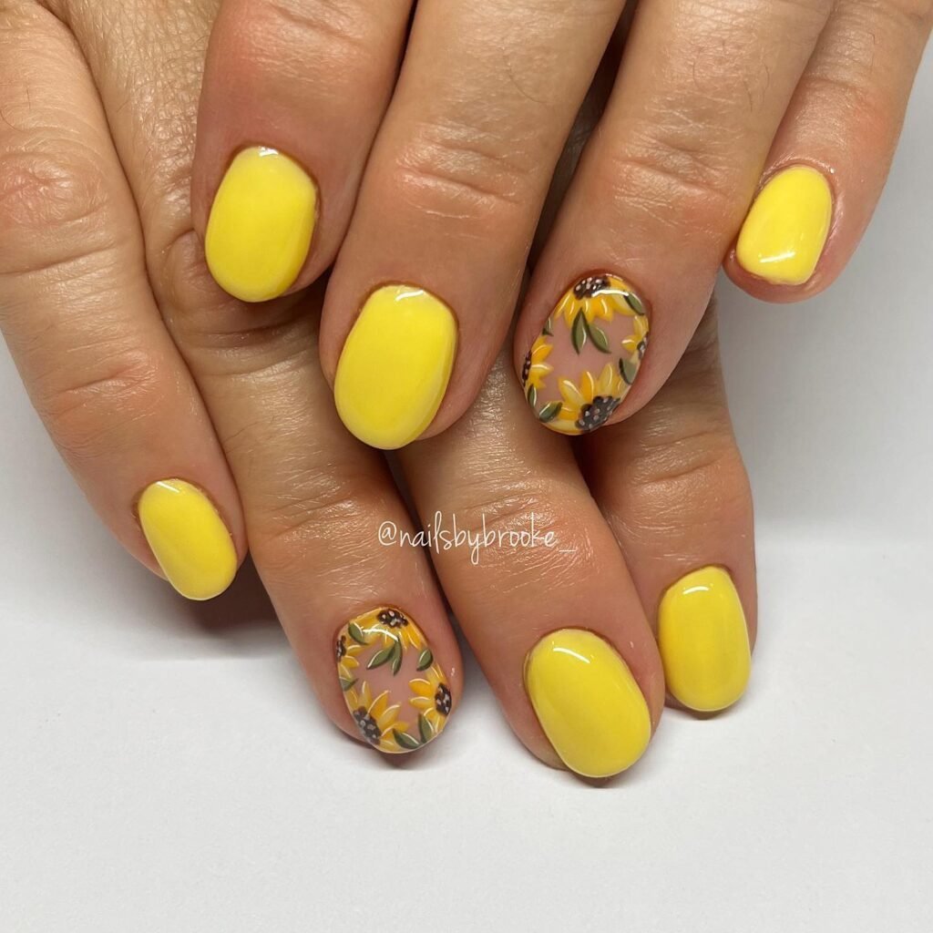 Sunflowers design Yellow Short Fingernails 