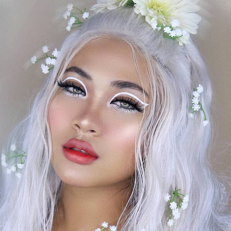 Frost White Makeup Cute