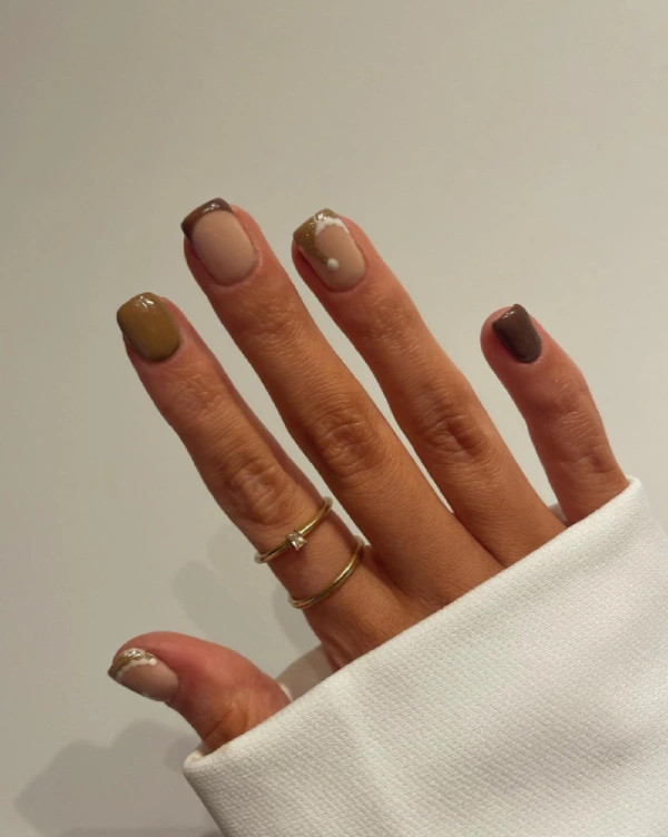 brown caramel nails