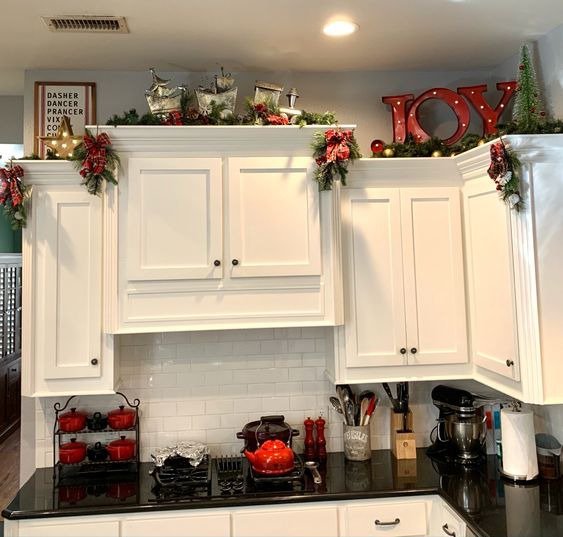 Christmas kitchen decor