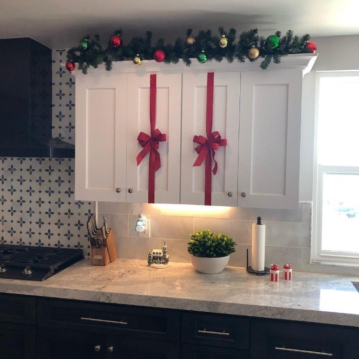 Simple christmas cabinet decor