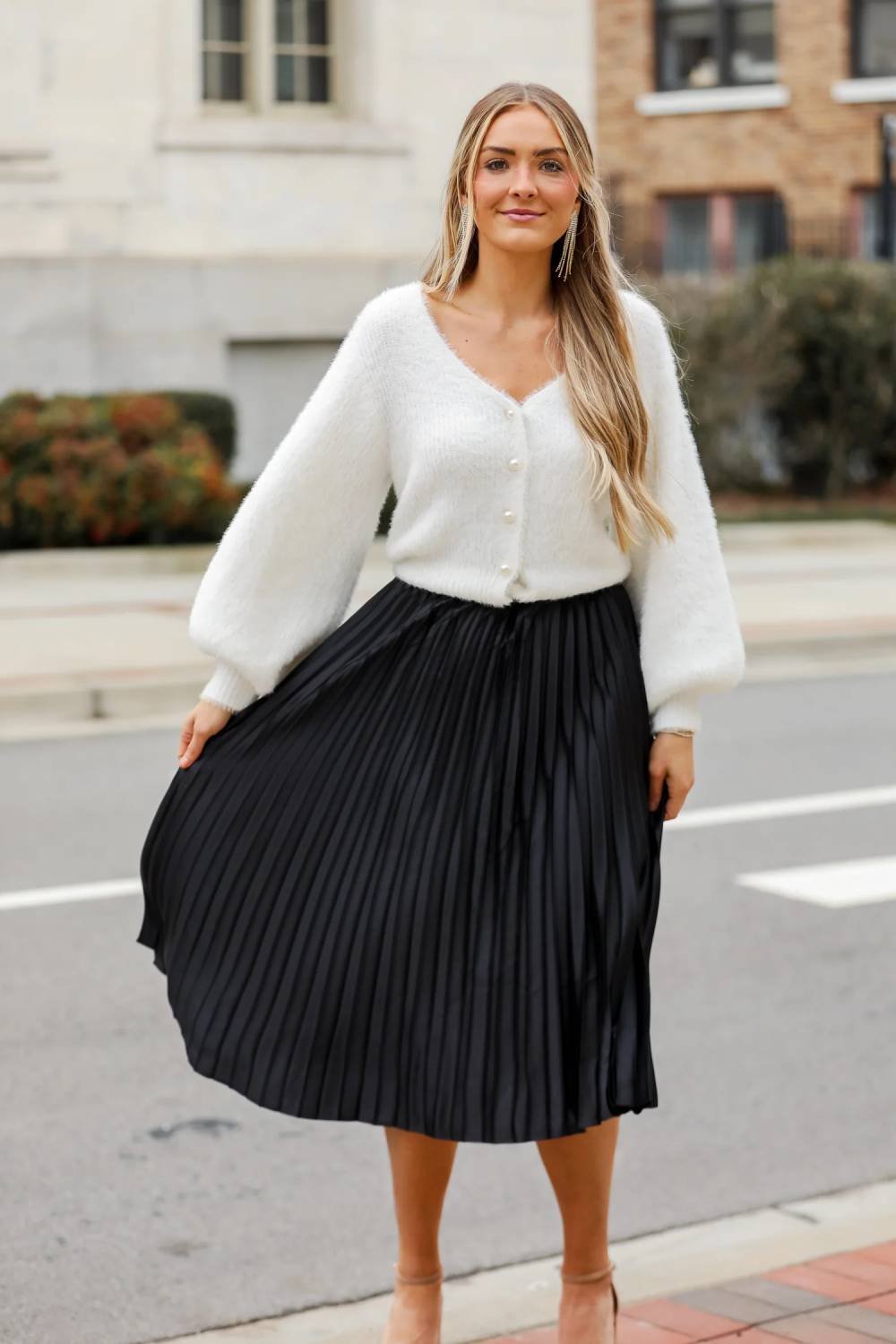 Textured Knit Top + Pleated Skirt + Lightweight Sneakers