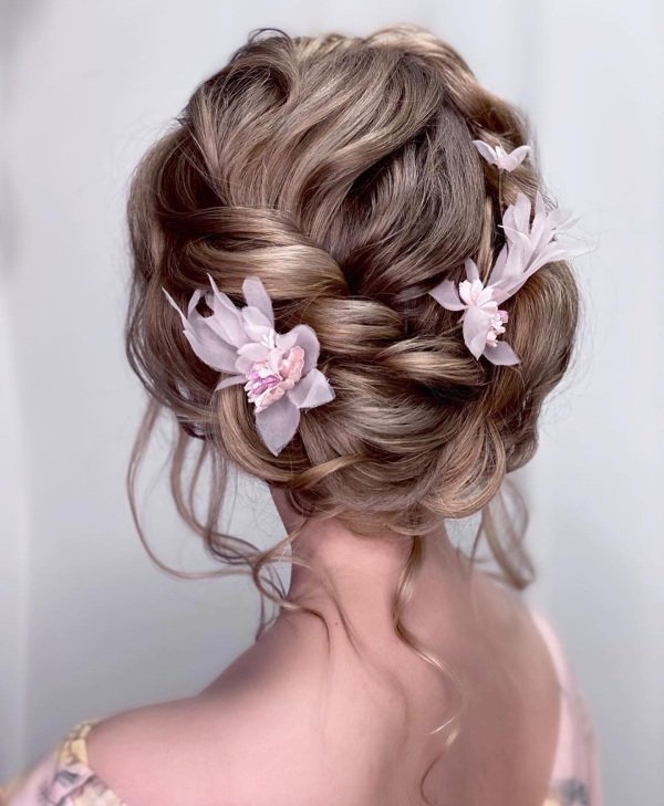 Prom hairstyle ideas to copy