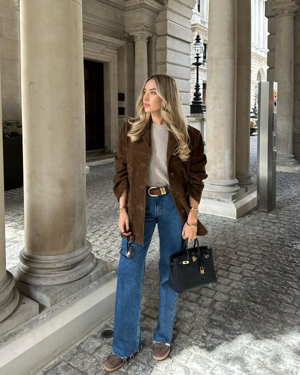 Jeans and Brown Blazer with Sneakers, and black handbag